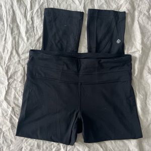 Lululemon Black Capris with Zipped Pocket, Size S